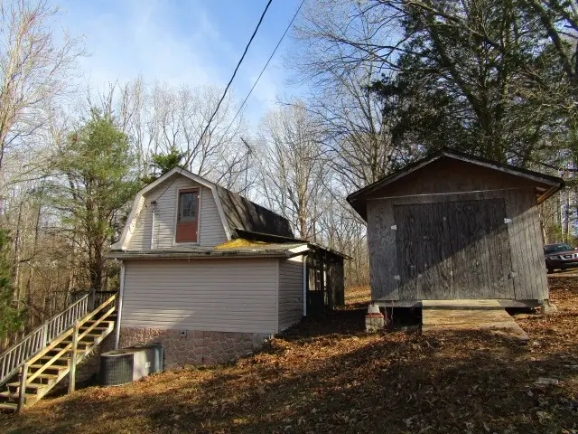6119 King Robert Ln, Westmoreland, TN 37186 - Image #3
