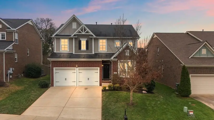 2130 Kirkwood Dr, Mount Juliet, TN 37122 - Image #2