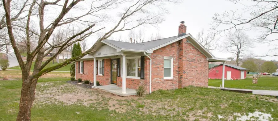 1204 Rainbow Cir, Westmoreland, TN 37186 - Image #2