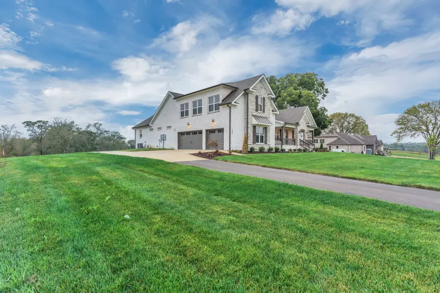 1581 John Sharp Rd, Spring Hill, TN 37174 - Image #3