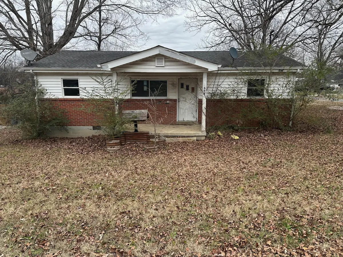 394 Moores Cir, Kingston Springs, TN 37082 - Image #1