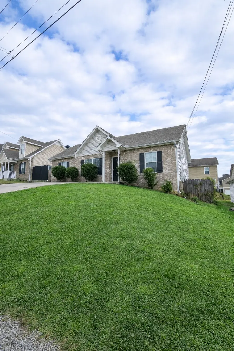 139 Dreville Dr, La Vergne, TN 37086 - Image #3