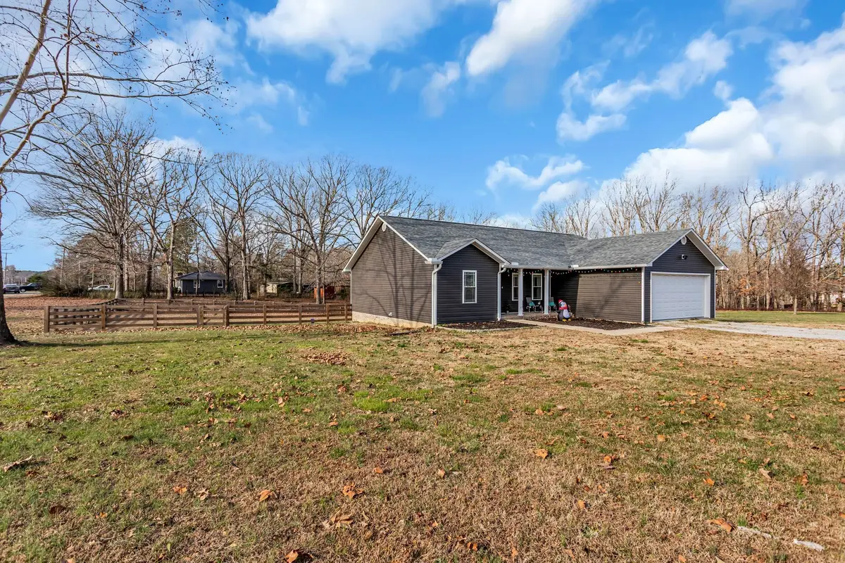 103 Heritage Hls, Hohenwald, TN 38462 - #1