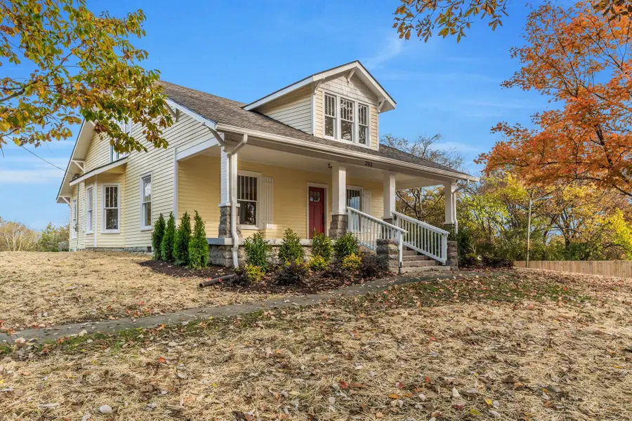203 Liberty Ln, Madison, TN 37115 - Image #2