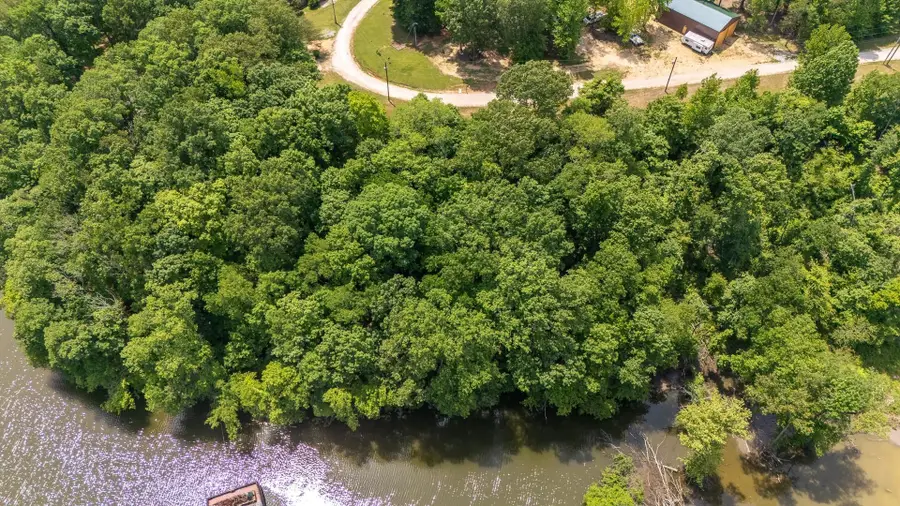 1 Beech Creek Loop, Clifton, TN 38425 - Image #2