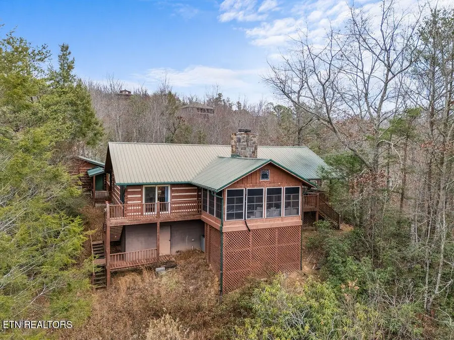 3859 Warden Branch Lane, Gatlinburg, TN 37738 - Image #2