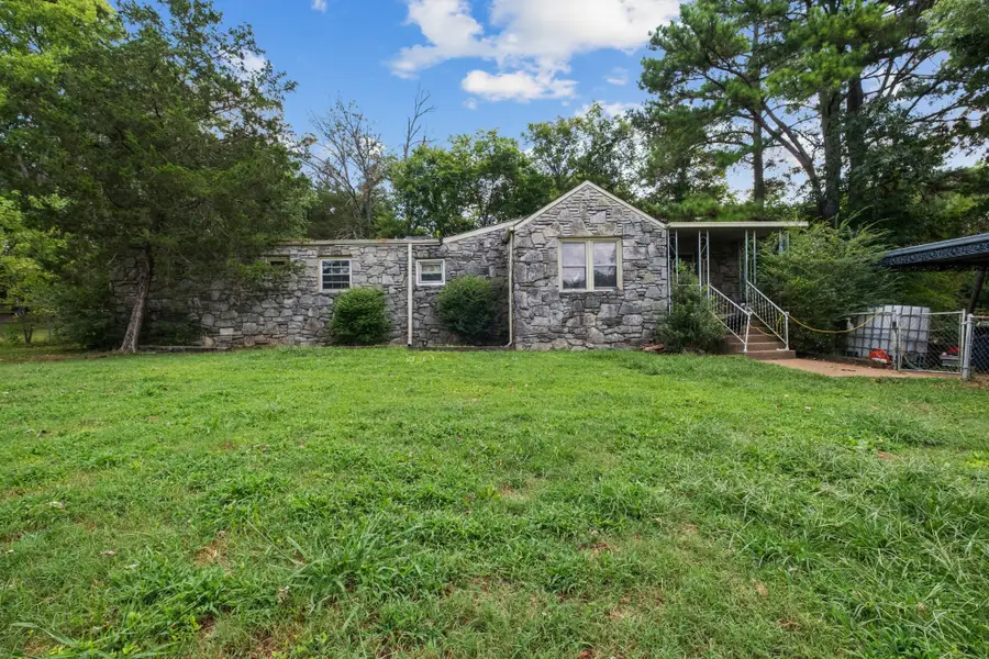 653 Terrace Hill Rd, Mount Juliet, TN 37122 - Image #2