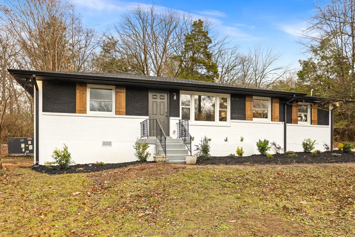 306 Kemper Dr S, Madison, TN 37115 - Image #1