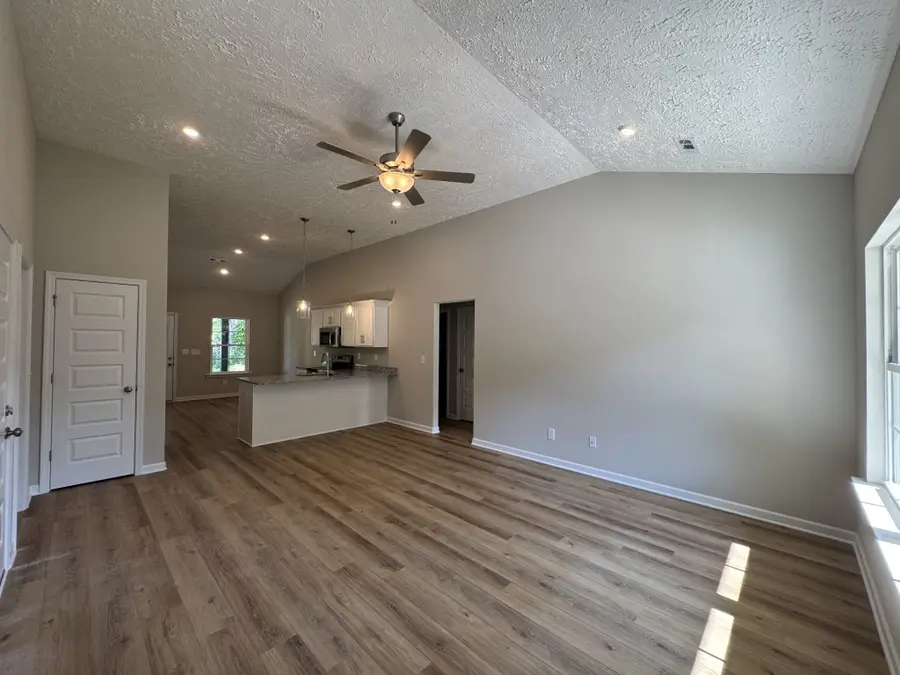 37 Laurel View St, Manchester, TN 37355 - #2