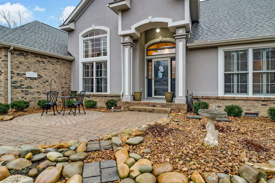 33 Hemlock Ct, Crossville, TN 38558 - Image #2