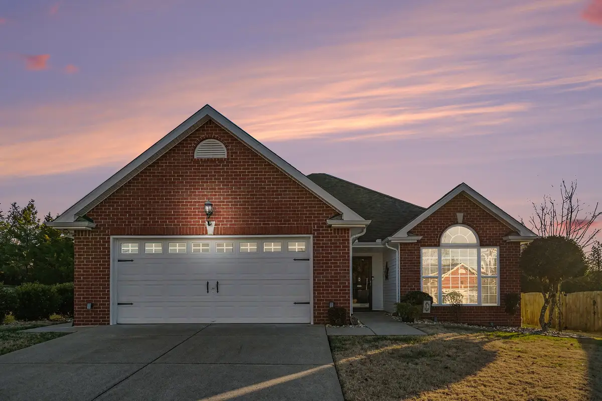 104 Carter Grove Ct, Lebanon, TN 37087 - Image #1