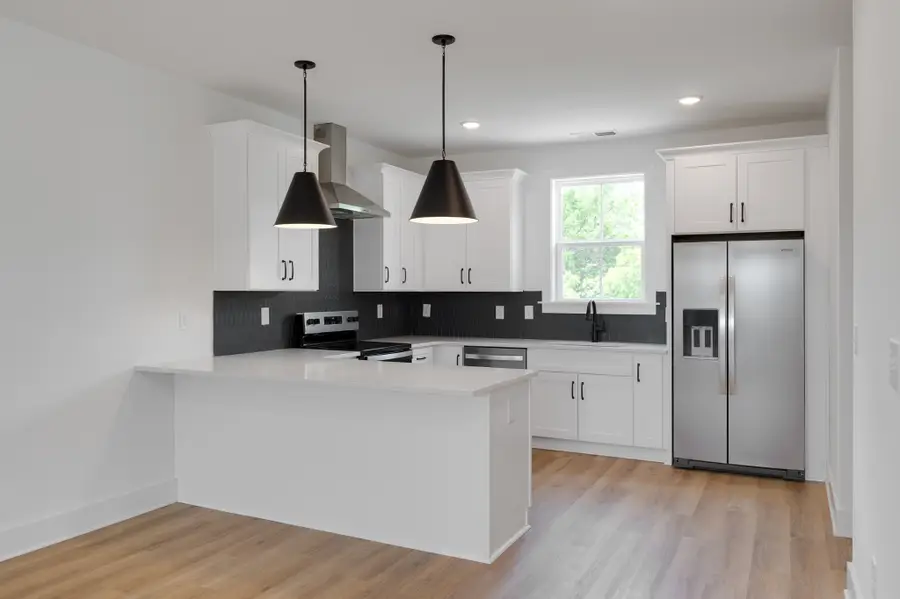 3352 Conviser Dr, Nashville, TN 37207 - Image #2