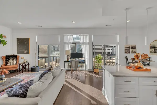 2407 8th Ave S #314, Nashville, TN 37204