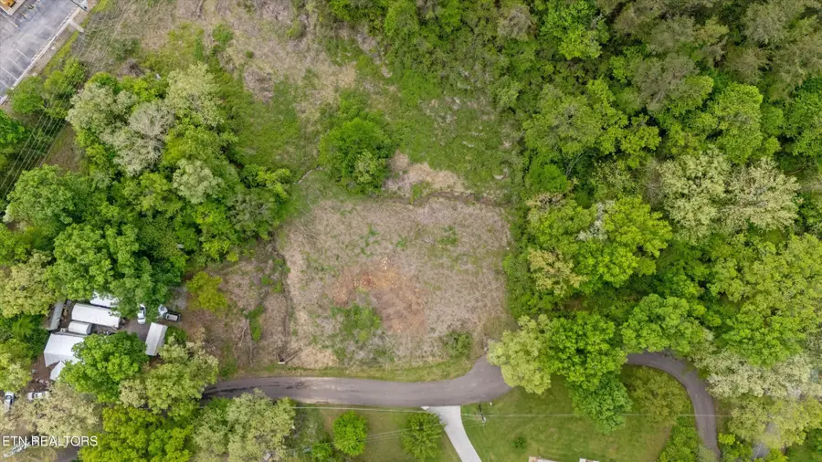 205 Green Rd, Knoxville, TN 37920 - Image #2