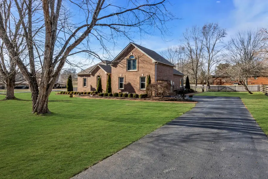 1761 Jameson Dr, Franklin, TN 37064 - Image #2