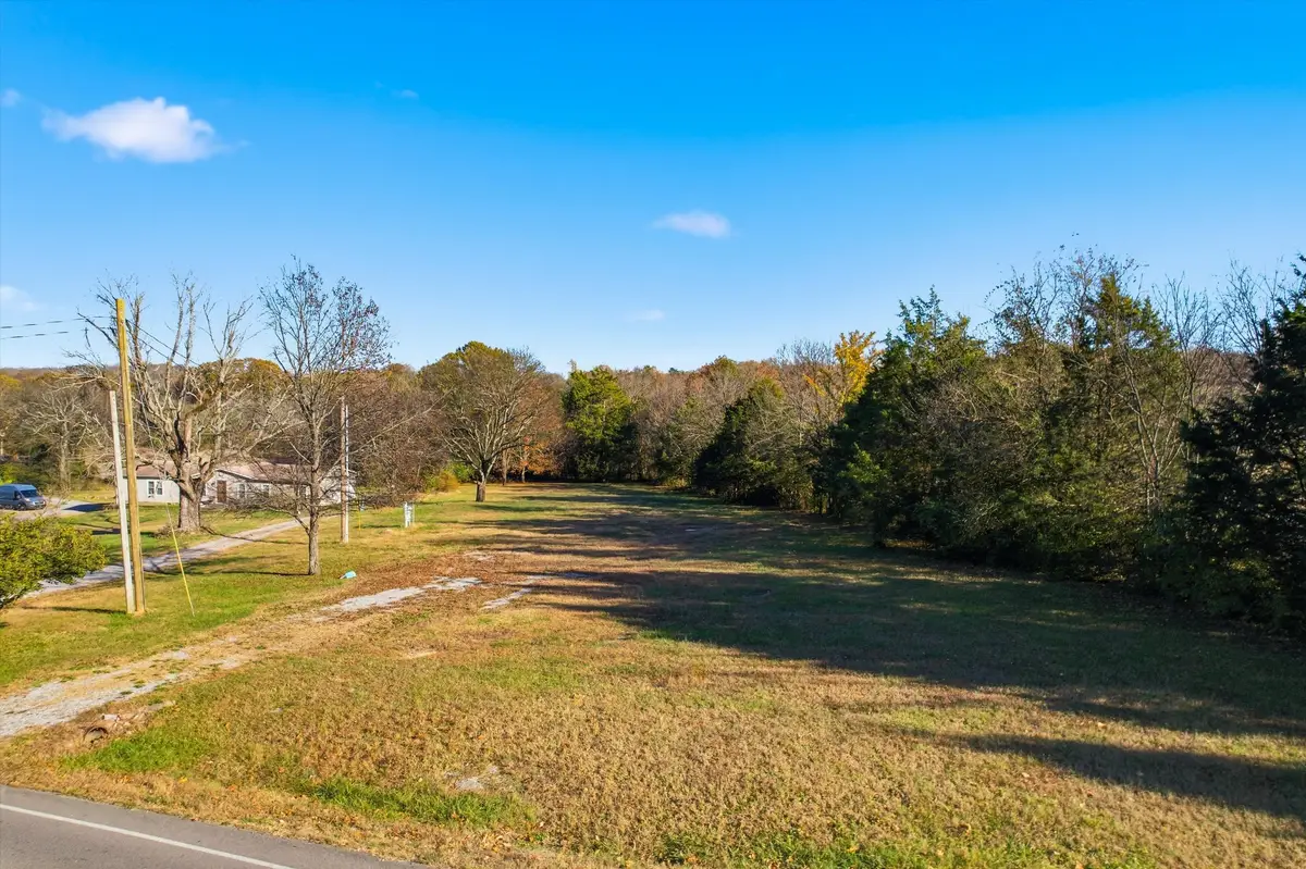 6135 Beckwith Rd, Mount Juliet, TN 37122 - Image #1
