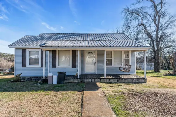 309 Walnut Ave N, Fayetteville, TN 37334