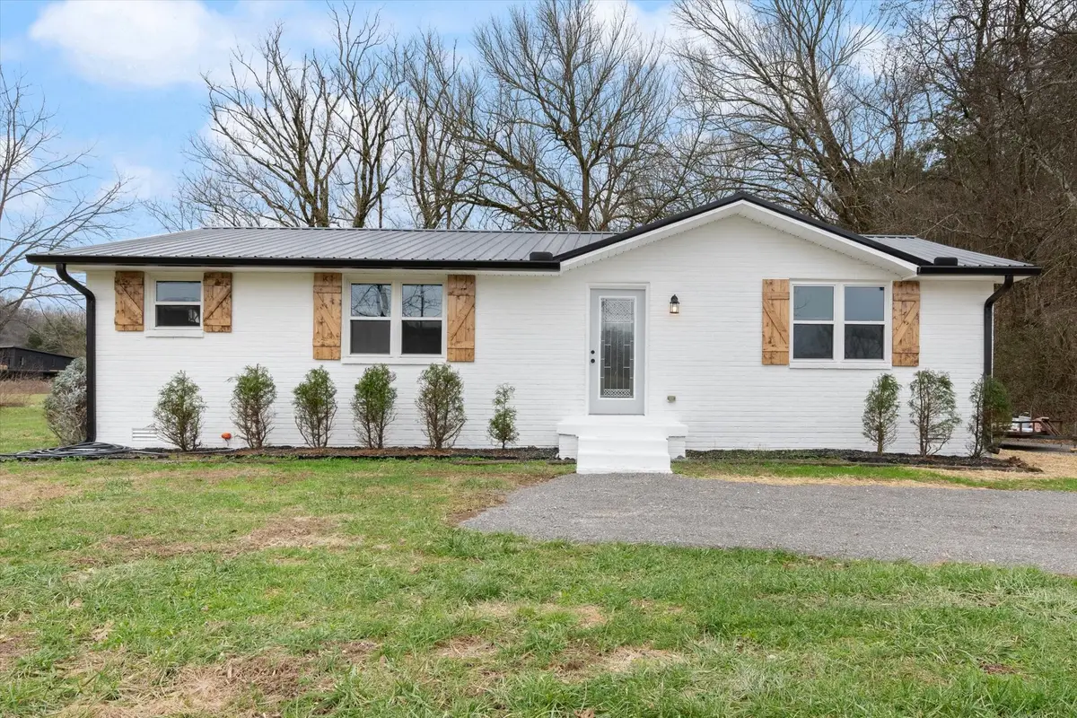 990 Norton Branch Rd, Beechgrove, TN 37018 - Image #1