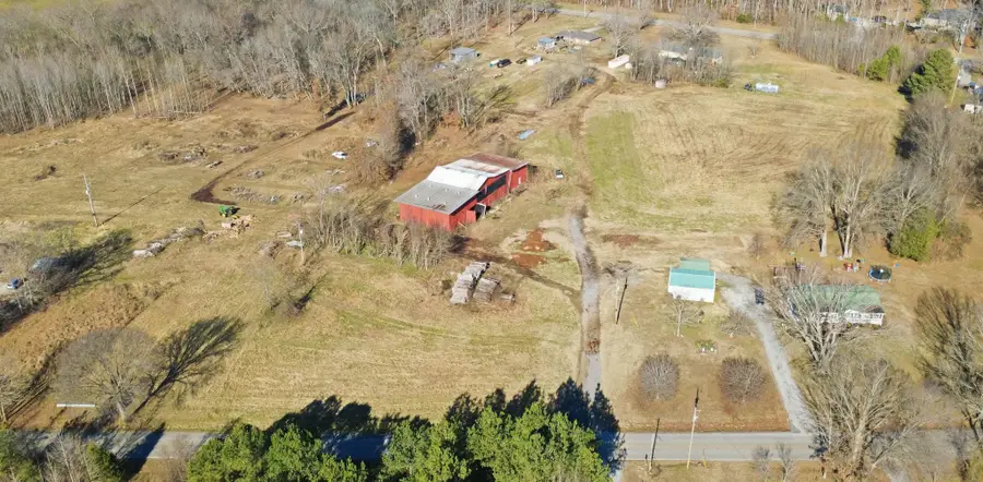 2125 Indian Mound Rd, Woodlawn, TN 37191 - Image #3