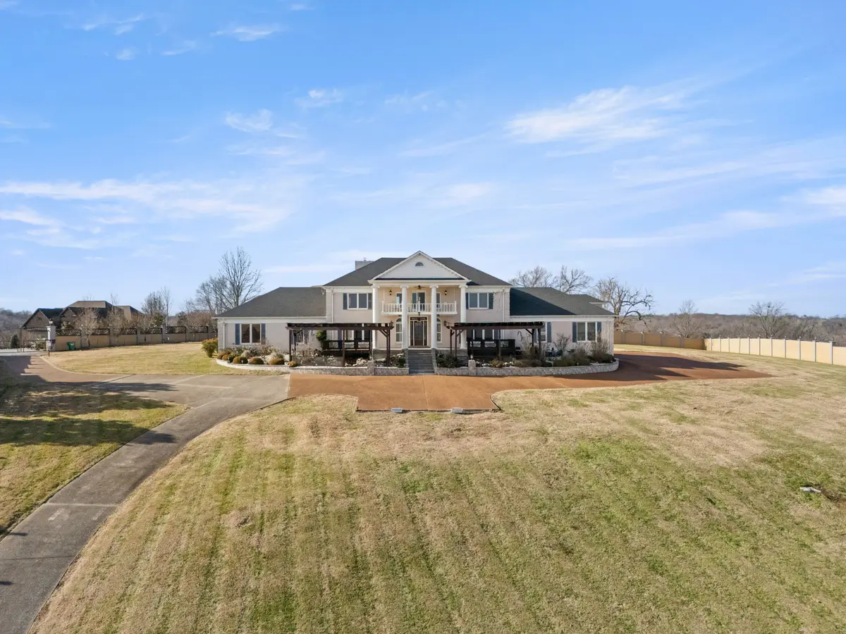 201 Vineyard Way, Lebanon, TN 37087 - Image #1