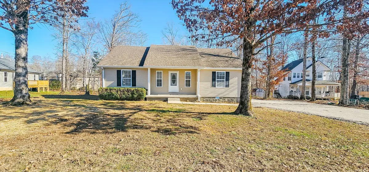 45 Bill Ct, Waverly, TN 37185 - Image #1