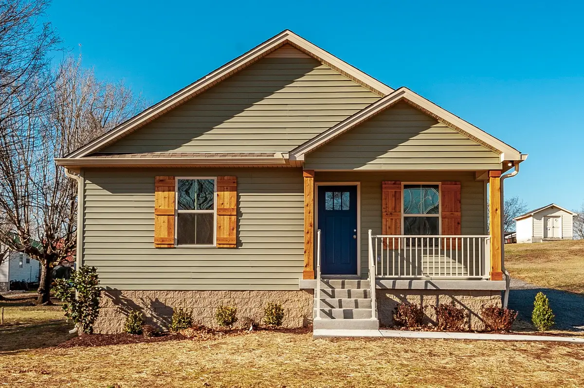 3007 Thompson Ln, Westmoreland, TN 37186 - Image #1