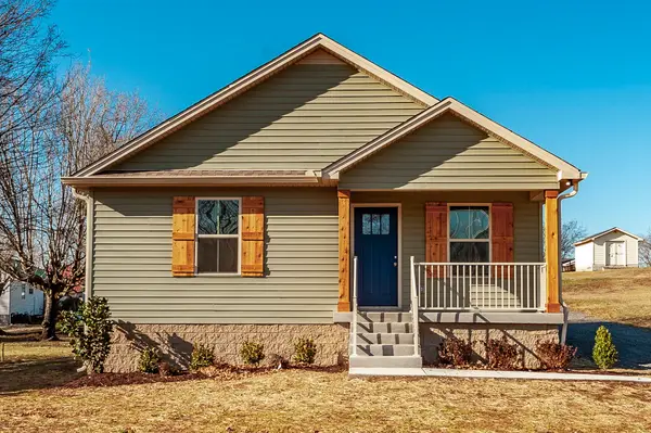 3007 Thompson Ln, Westmoreland, TN 37186