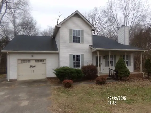 1118 Hunting Creek Ct, Clarksville, TN 37042 - Image #1