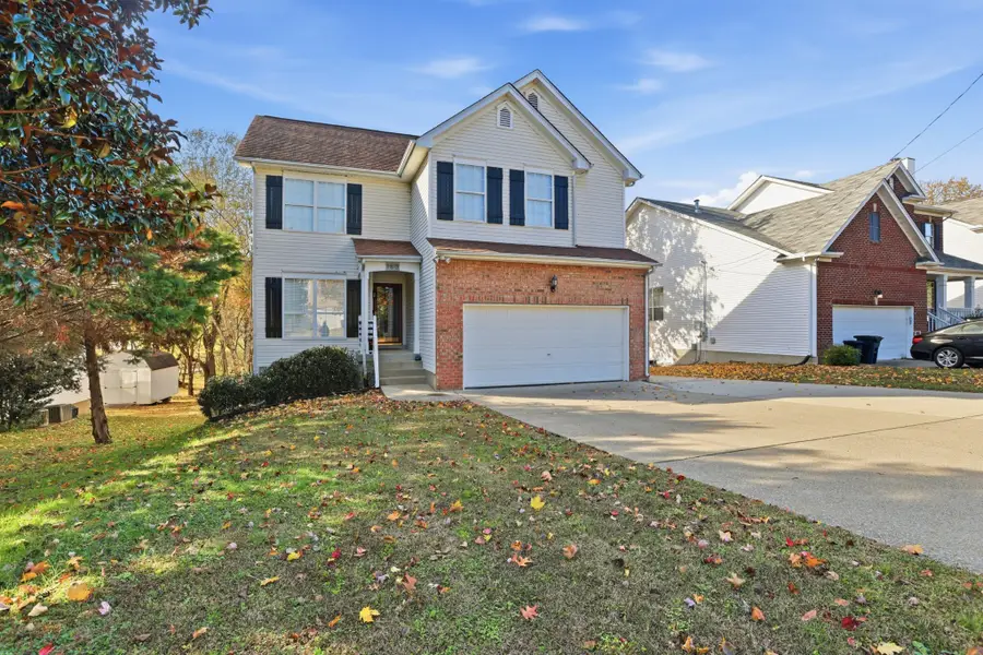 160 Waters Edge Ln, Hendersonville, TN 37075 - Image #3