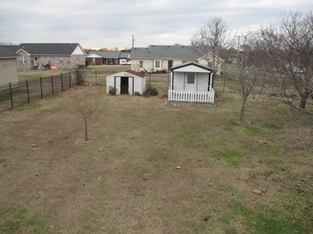 1200 Woodvale Dr, Gallatin, TN 37066 - Image #3