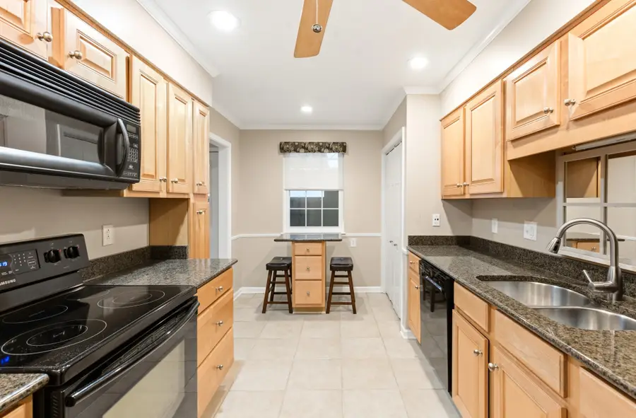 1032 Todd Preis Dr, Nashville, TN 37221 - Image #3