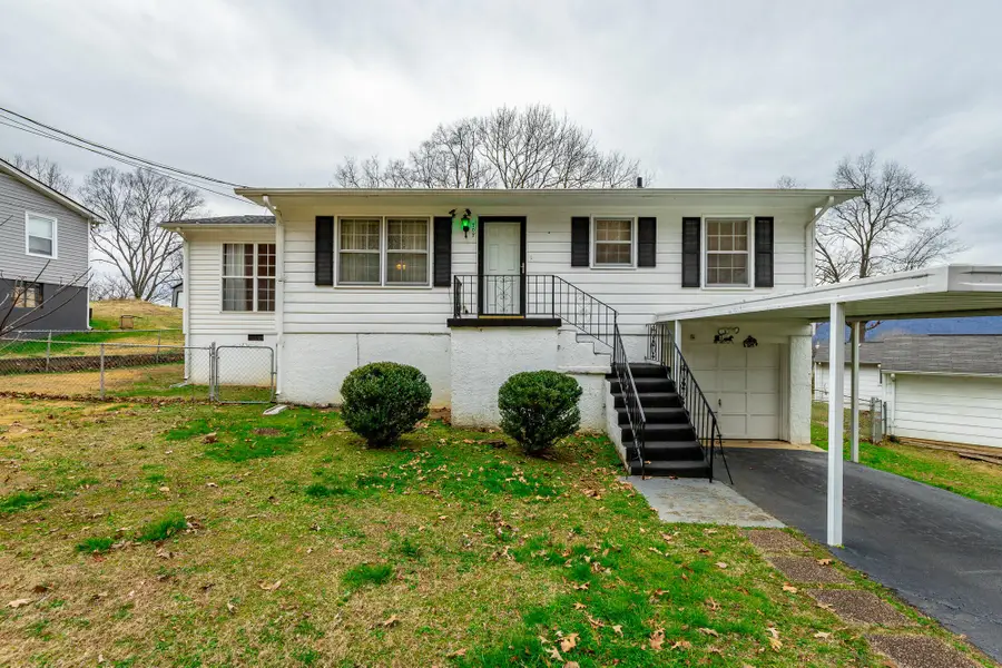 707 Bronson Street, Rossville, GA 30741 - Image #2