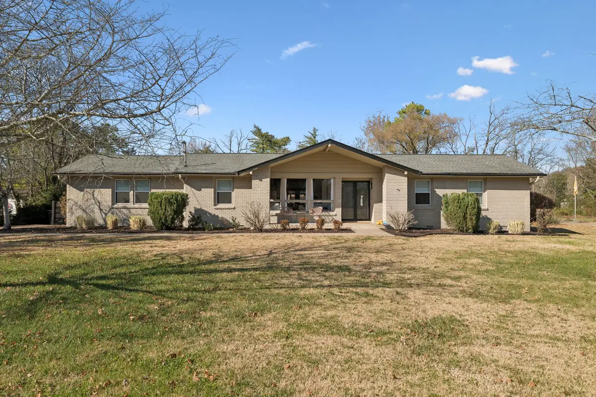 1108 Brookside Dr, Franklin, TN 37069 - Image #1