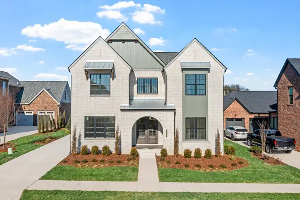 4007 Poplar Farms Dr E, Franklin, TN 37067