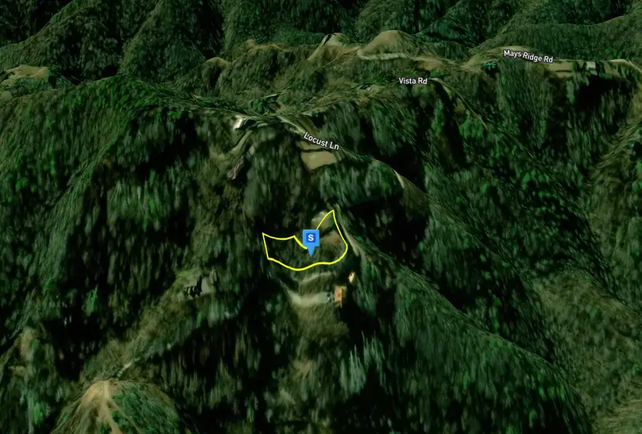 1004 Locust Ln, Butler, TN 37640 - Image #2