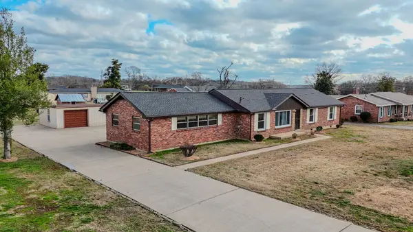 189 Clearview Cir, Hendersonville, TN 37075