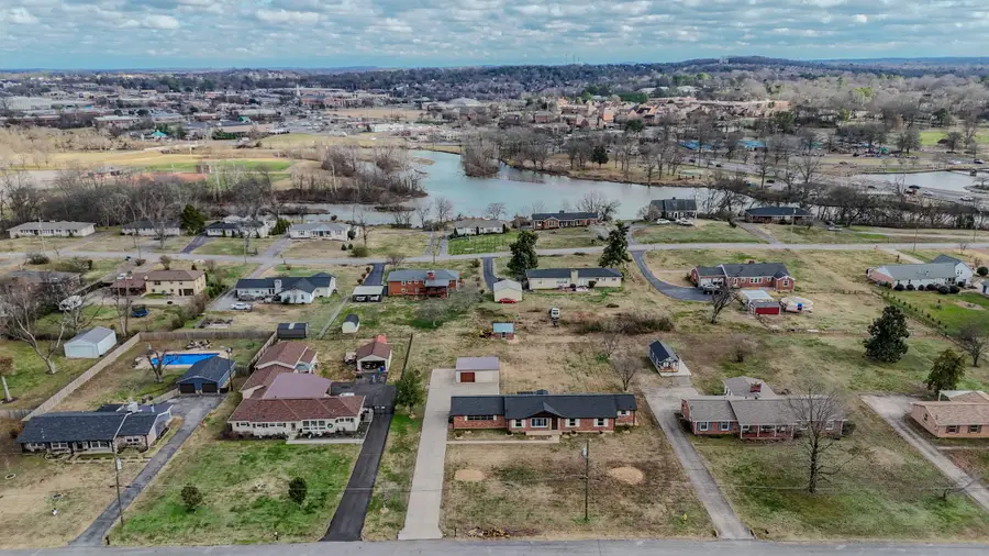 189 Clearview Cir, Hendersonville, TN 37075 - Image #2