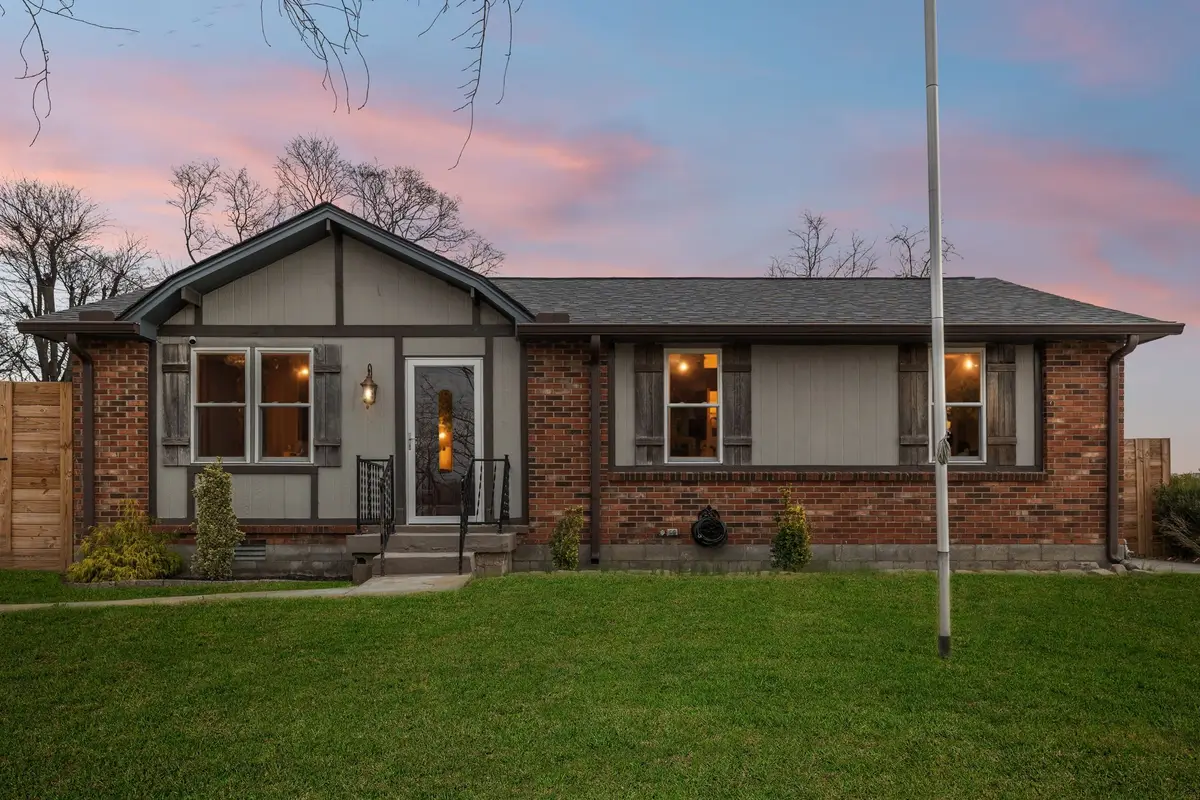 3520 Donna Kay Dr, Nashville, TN 37211 - Image #1