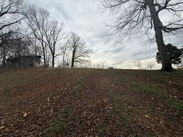 0 Grays Chapel Rd, Southside, TN 37171