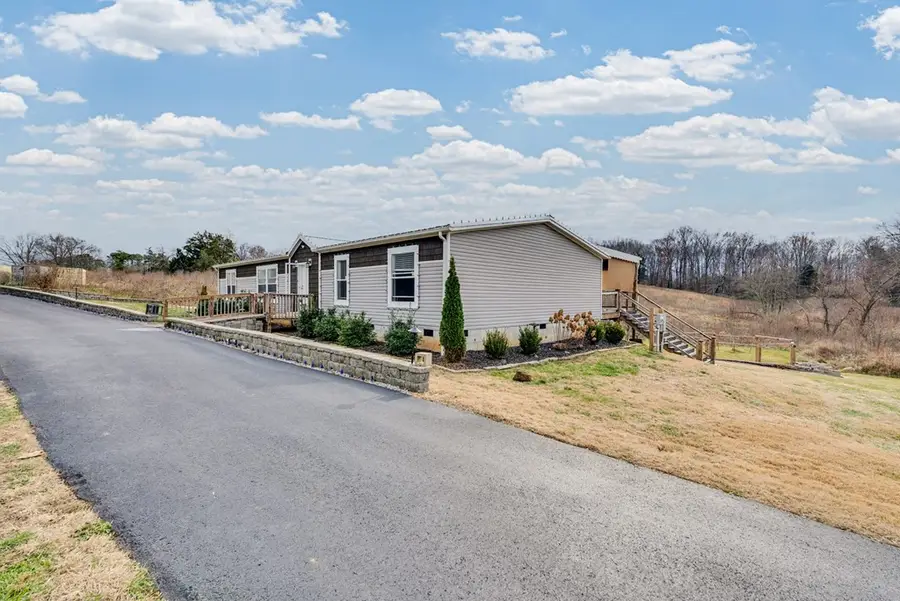 1083 Fanchers Mill Rd, Sparta, TN 38583 - Image #3