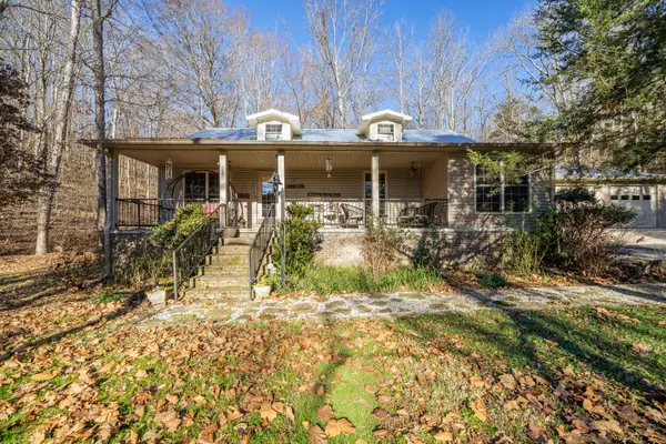 1934 Hog Creek Rd, Waynesboro, TN 38485