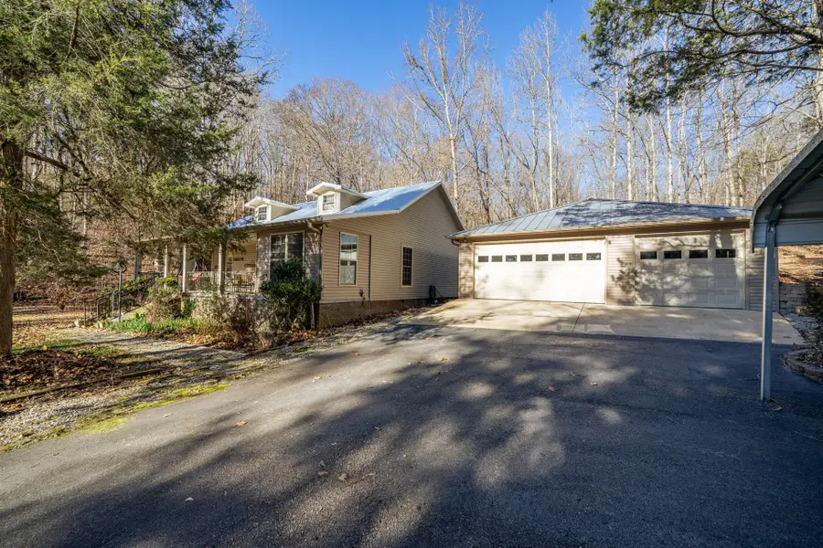 1934 Hog Creek Rd, Waynesboro, TN 38485 - Image #2