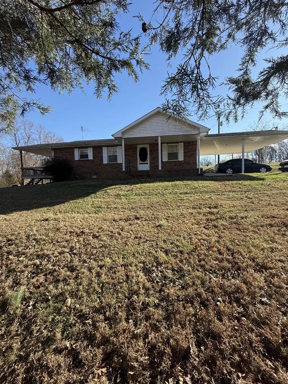 2352 Spring Creek Rd, Lafayette, TN 37083 - Image #1