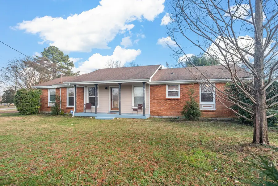 1932 Upland Dr, Nashville, TN 37216 - Image #2