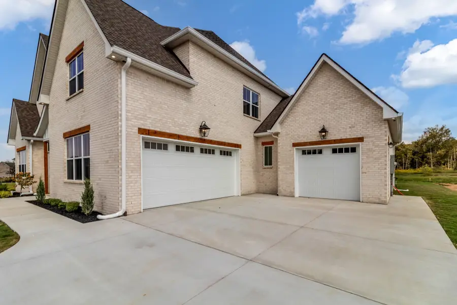 7313 Denton Dr, Christiana, TN 37037 - Image #3