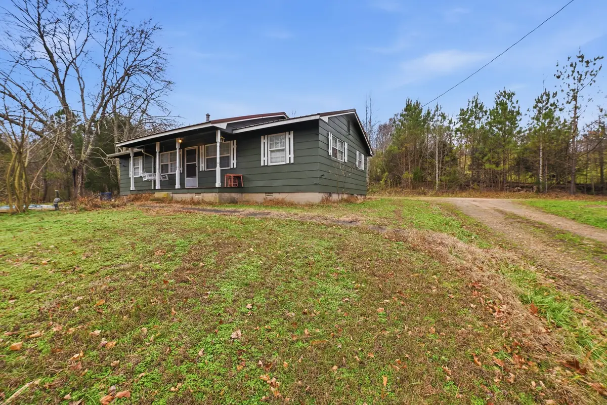 428 Scarborough Hollow Rd, Stewart, TN 37175 - Image #1
