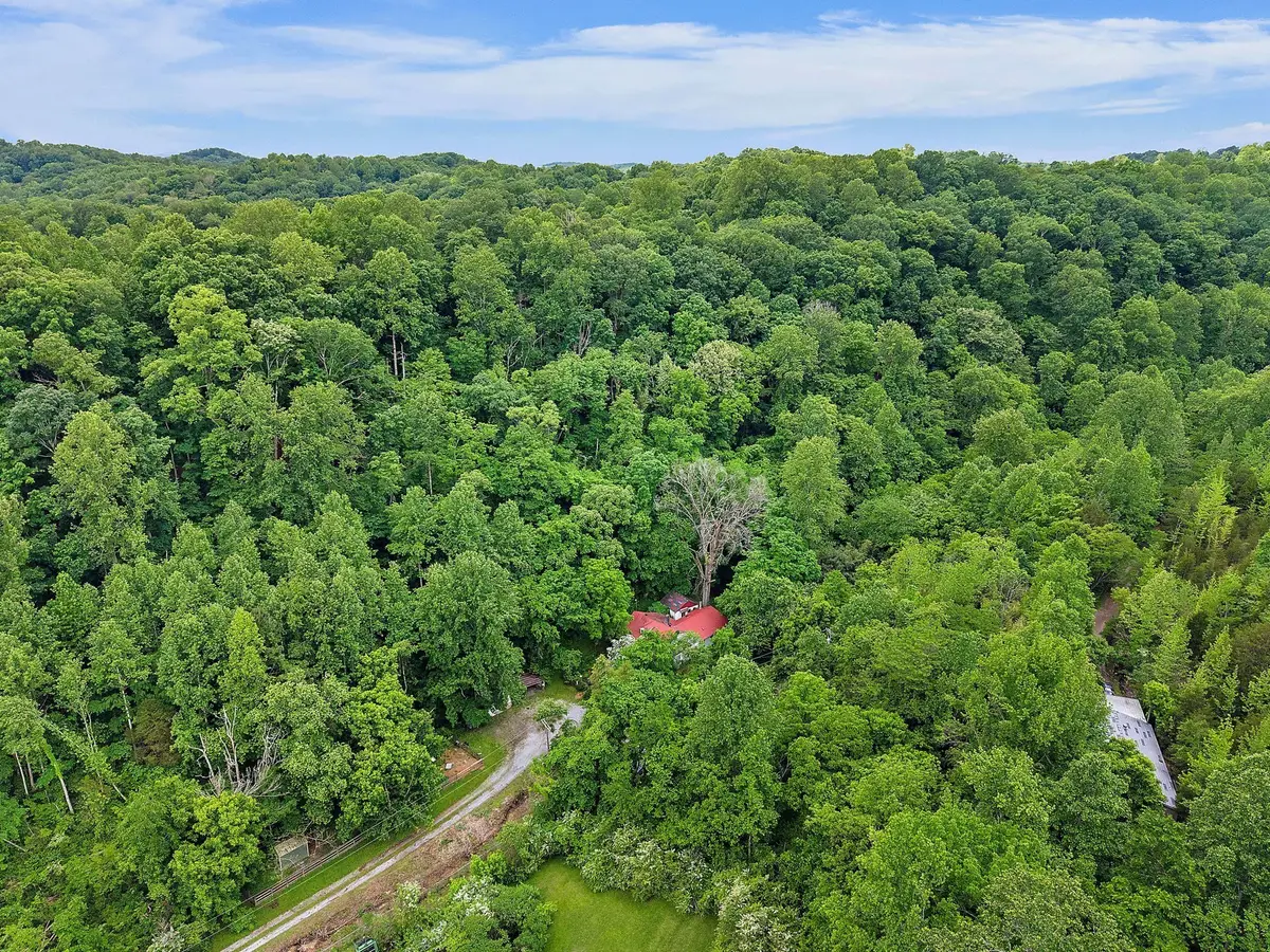 5169 Eatons Creek Rd, Nashville, TN 37218 - Image #1