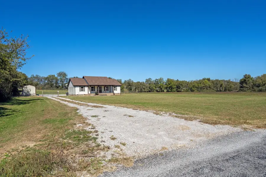 3000 Toll Gate Rd, Petersburg, TN 37144 - #3