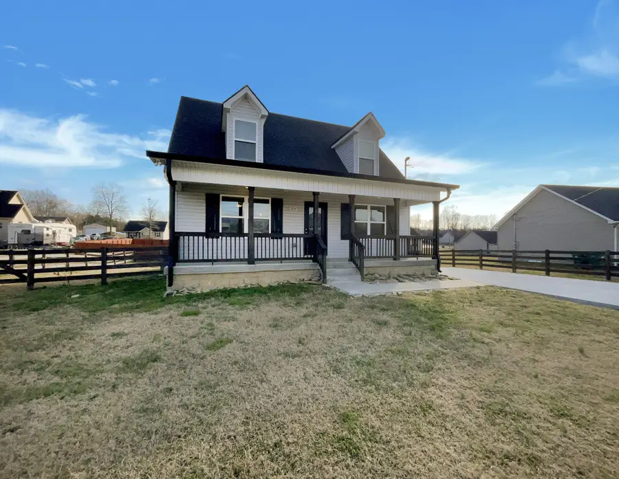 1211 Maelee Ann Dr, Lewisburg, TN 37091 - Image #2