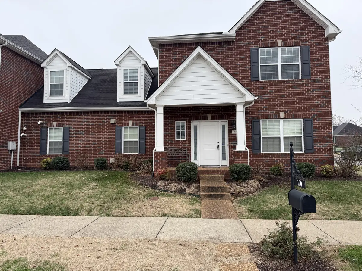 100 Abbey Ln, White House, TN 37188 - Image #1